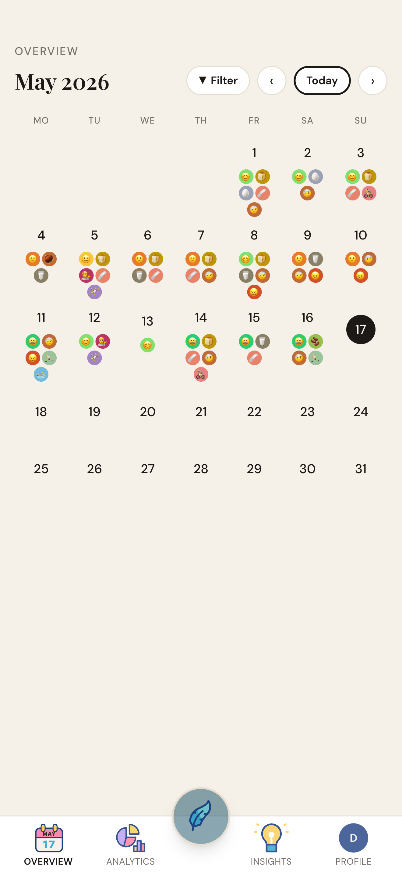 Log Simply — Monthly Overview with logged days